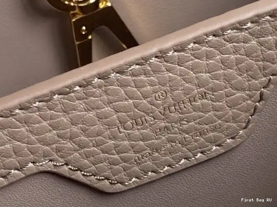 Firstbag CAPUCINES BB VUITTON LOUIS 0629